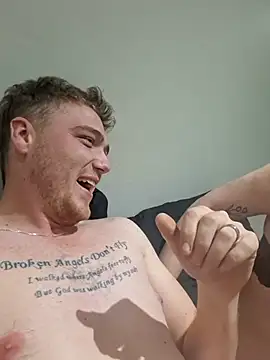 BIG-WHITE-DICK-2001 webcam