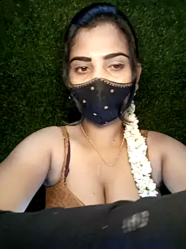 Nithyatamil webcam