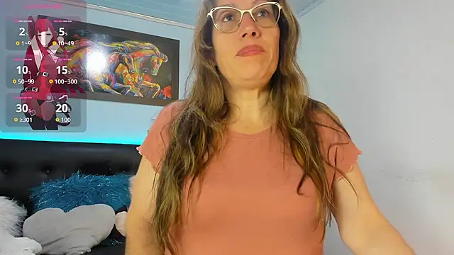 kaylaMinov_ webcam