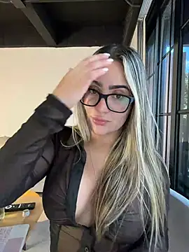 Miilana_ webcam