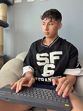 OLIVER_K webcam