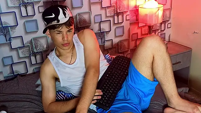 LoganSteel_ webcam