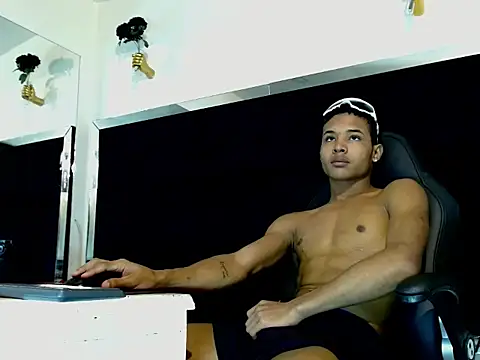 rafaelvander - RafaelVander's free webcam - UK Sex Cams