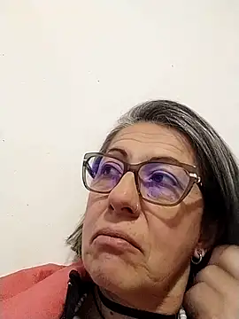 nocturnewhisper webcam
