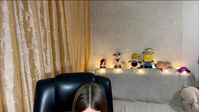 urcutiebunnyy webcam