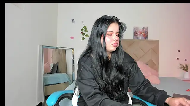 dark_soda - Dark_Soda's free webcam - UK Sex Cams