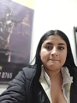 valeria__24 - VALERIA__24's free webcam - UK Sex Cams