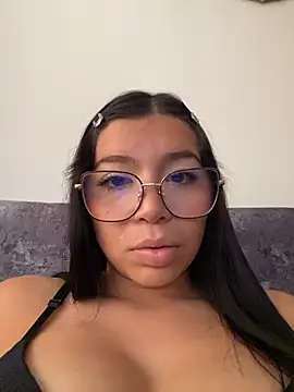 maaddyXXX webcam