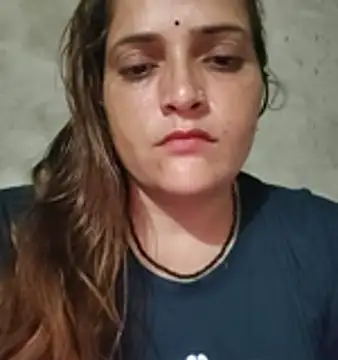 Anisha_Ro webcam