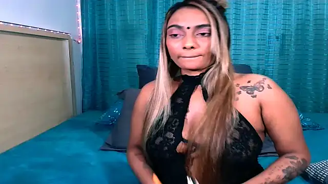 sexyindianchic webcam
