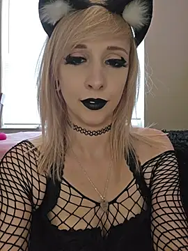 AmethystFoxx webcam