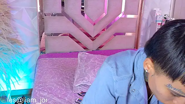 Jonesliam23 webcam
