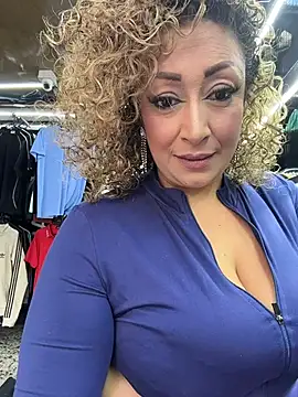Katti_Barrera webcam