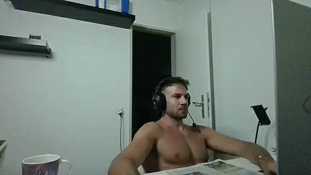 alpha-hunk webcam