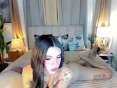 SiennaBlair webcam
