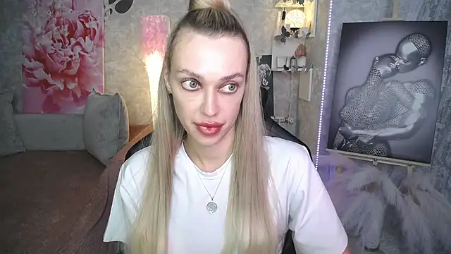 NickyAdamidi webcam