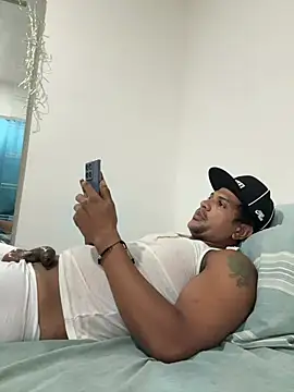 bigdick211292 webcam