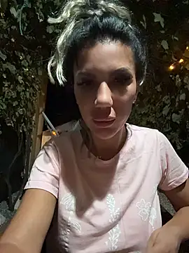 SelineVelvet webcam