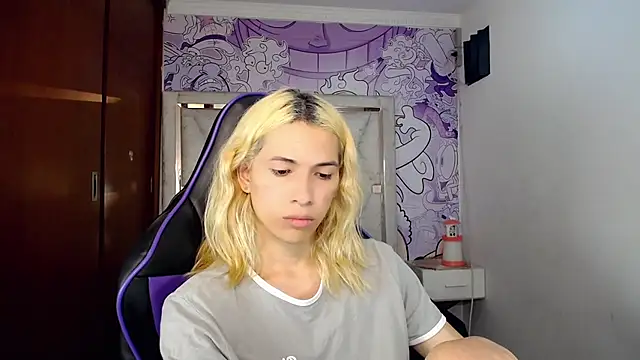 Larry_craft webcam