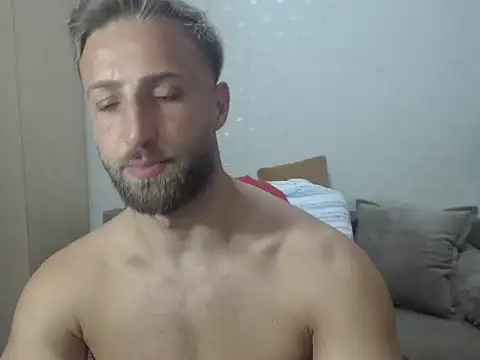 blondeaglemuscle - BlondEagleMuscle's free webcam - UK Sex Cams