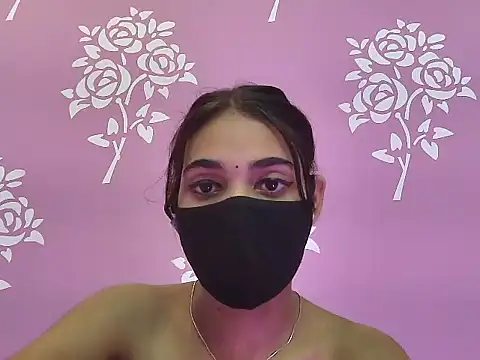 Shanaya_xo webcam