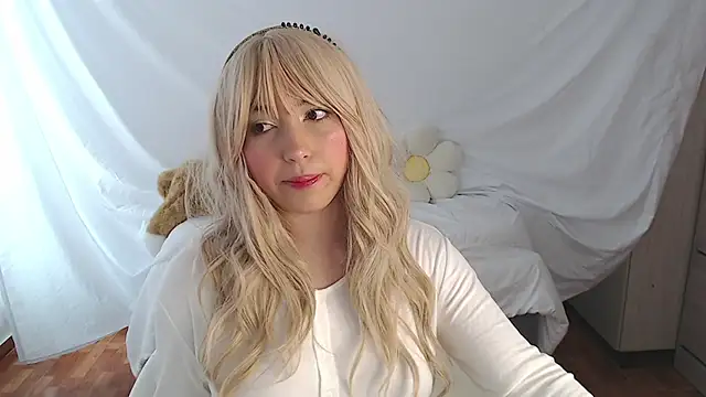 Han_Minji webcam