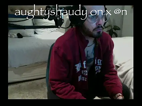 NAUGHTYSHAUDY webcam