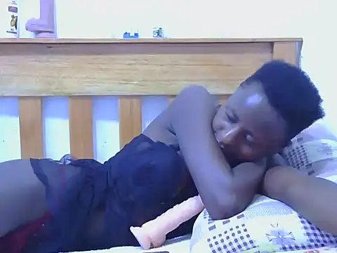 zuhura69 webcam