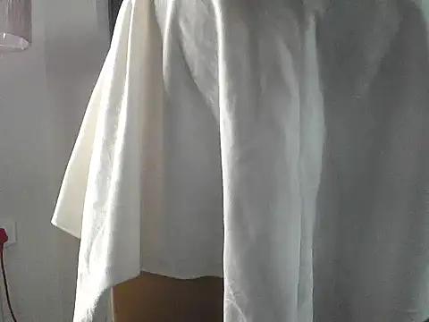 luvhazelnut webcam