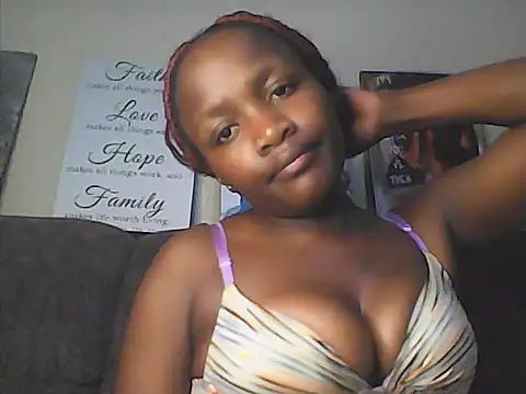 _yourgoodgirl webcam