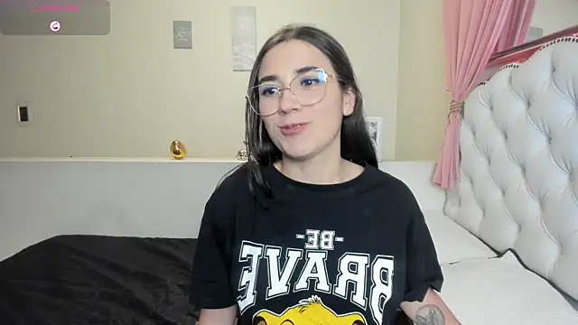 Giselle_Fox webcam