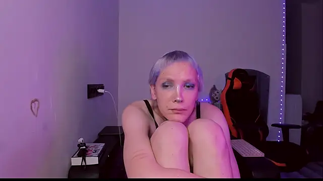 Lyricca webcam