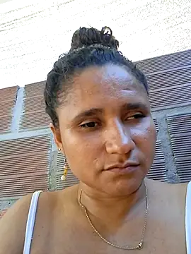 Mature--Mommy webcam