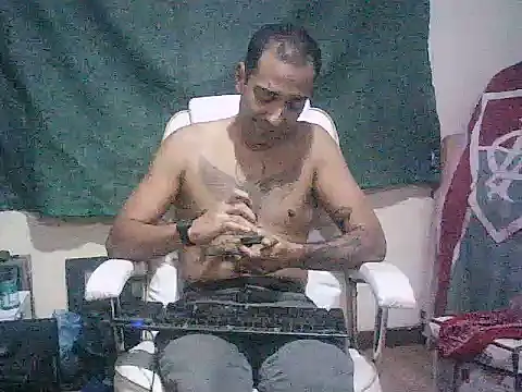 latinound webcam