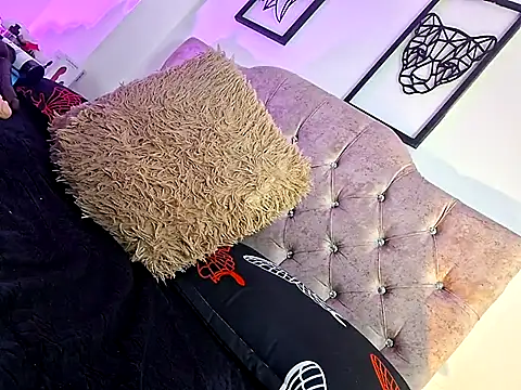 FelinaJohnson webcam