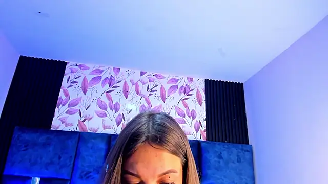 AmmyJones_ webcam