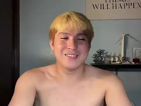 Kingdirtyfog live cam on StripChat