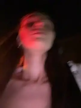 -missbehaving-'s live cam