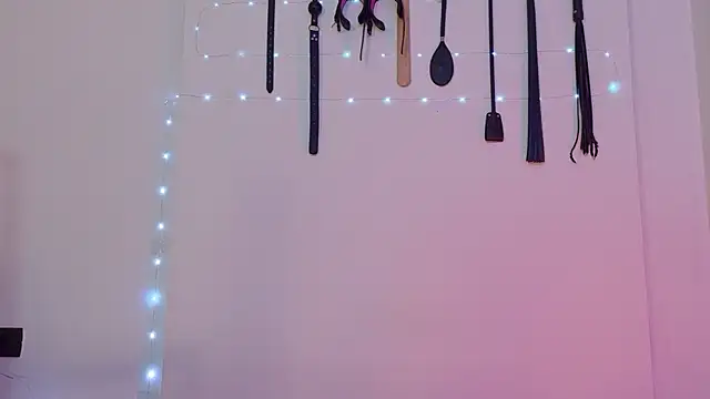 nina_kink webcam