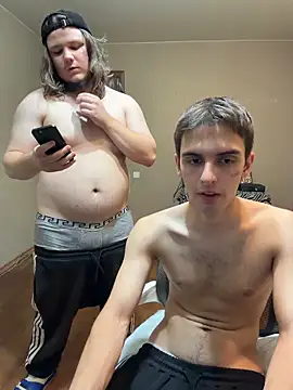 desiredude9 webcam