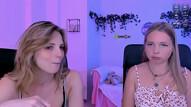 olivia_kit webcam