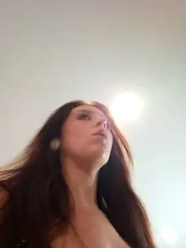 LilyOrion webcam