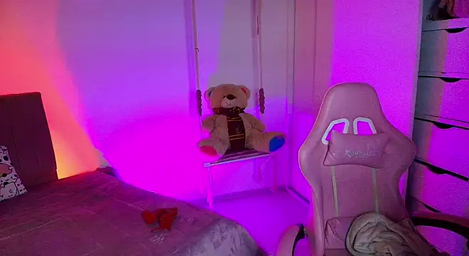 uchiiky_doll webcam