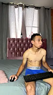 Antonella_And_Thiago webcam
