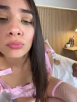 NahimiThompson webcam