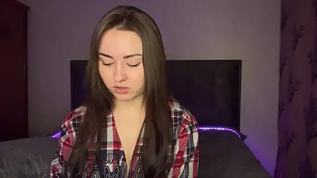 SelenaBrook webcam