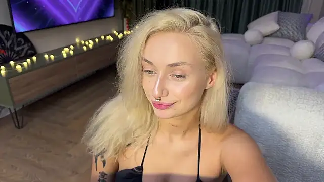 _Kiss_me_hard_ webcam
