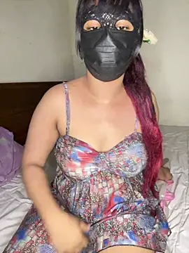 Ariana__Marie live cam on StripChat
