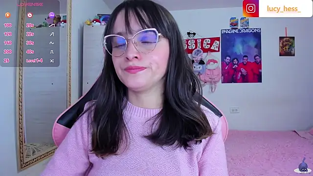 Lucyy-hess webcam