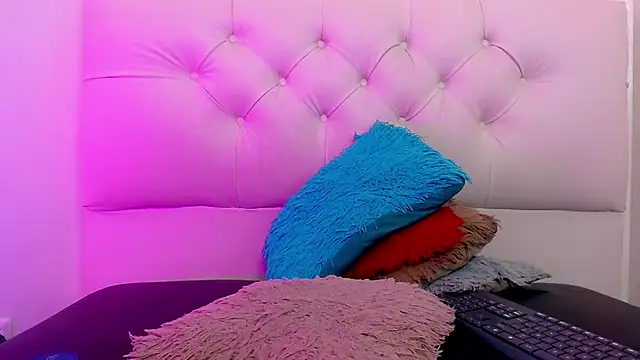 x_isabella_x webcam